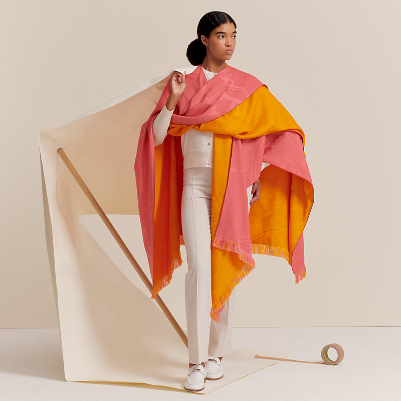 ケープ リバーシブル 《ニュー・リブリス》 | Hermès - エルメス-公式